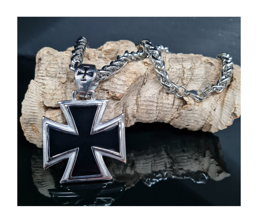 Iron Cross Halskette
